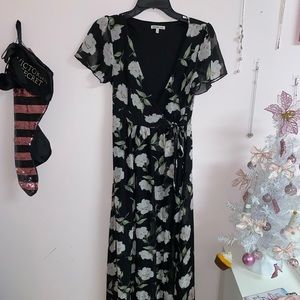 SALE!! Floral wrap maxi dress